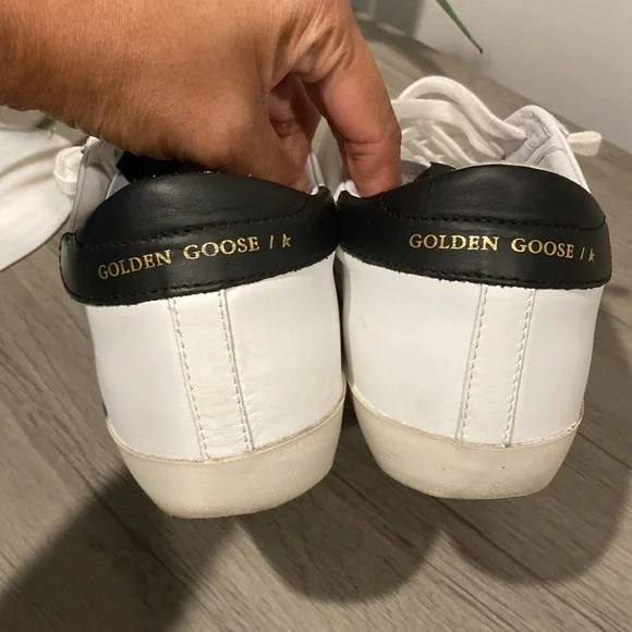 🌊Authentic NWOT Golden Goose Superstars Size 41🌊 - Picture 4 of 10